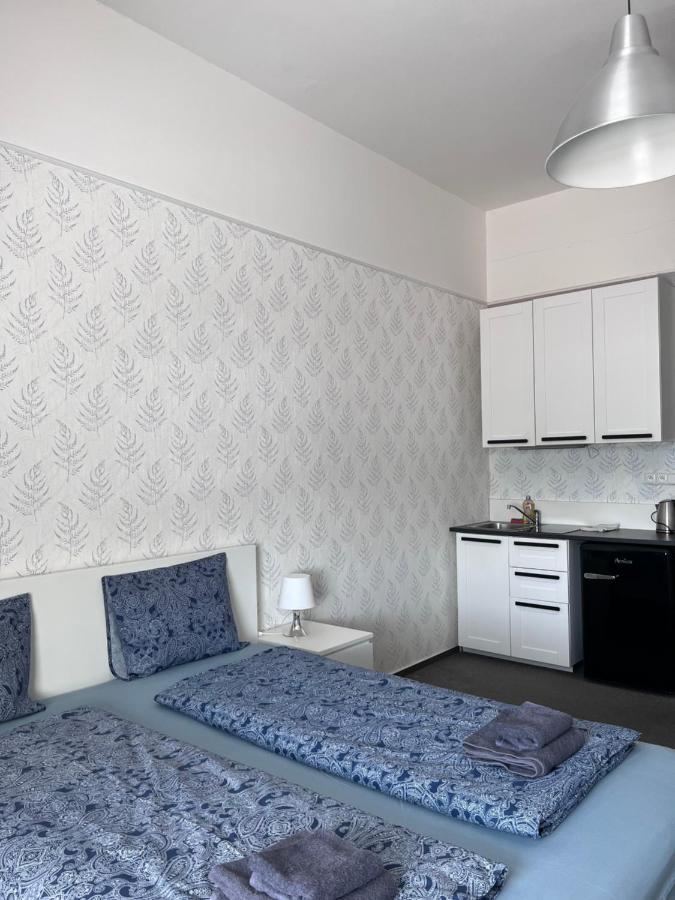 Downtown Apartments Плзень Екстер'єр фото